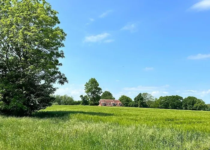 Altes Zollhaus Direkt Am Ostseestrand * Dassow
